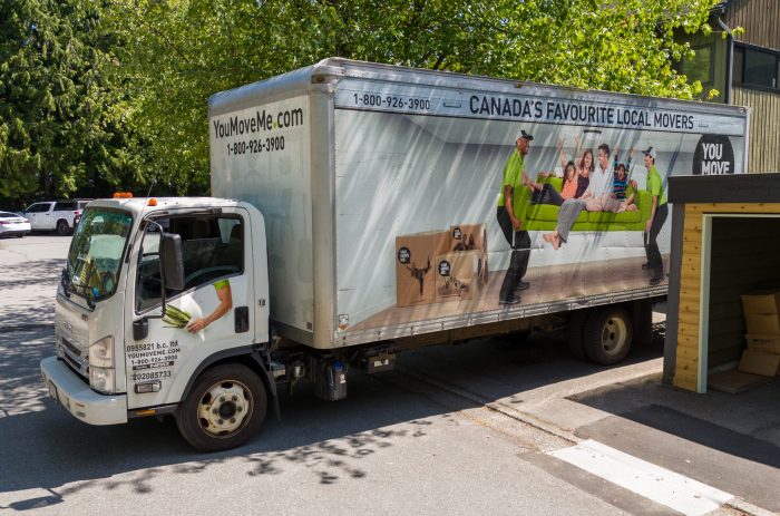 furniture moving truck